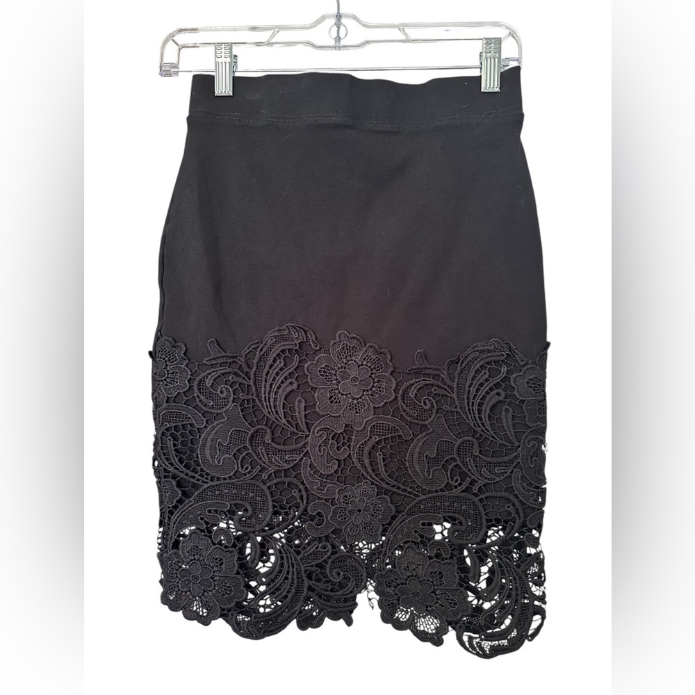 Haute Monde skirt, size S, black